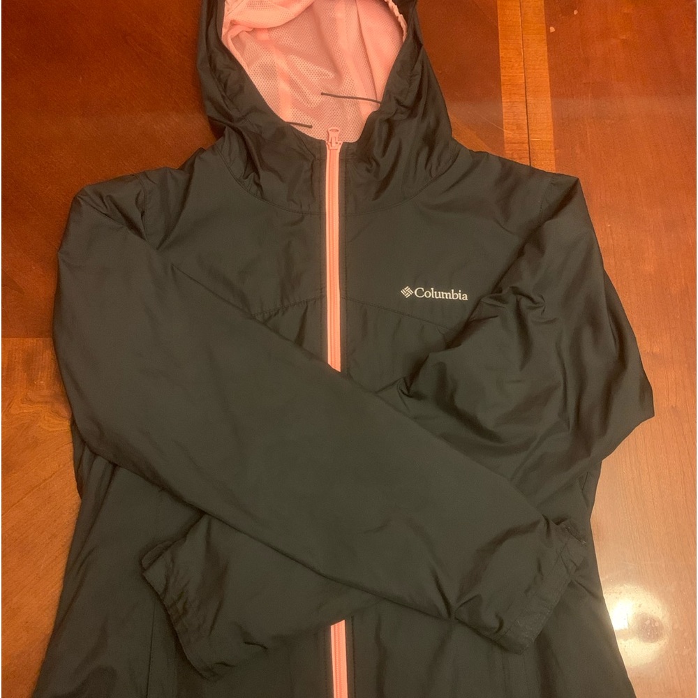 Women’s Columbia Windbreaker Jacket
